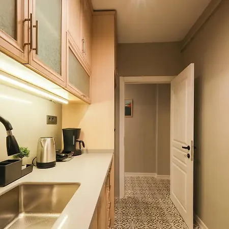 Lägenhet Modern 3br Location In Kadikoy