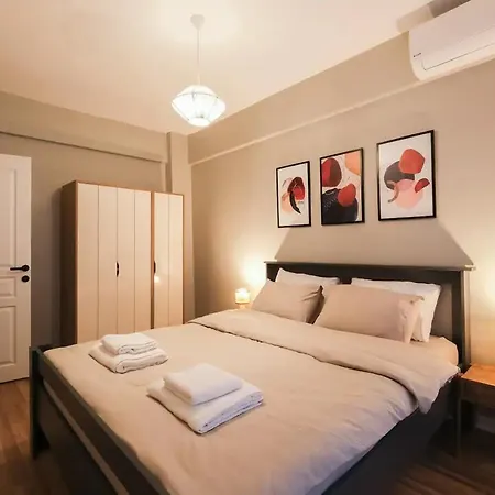 Modern 3br Location In Kadikoy *