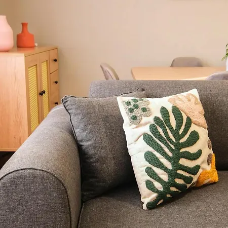 Modern 3br Location In Kadikoy Lägenhet